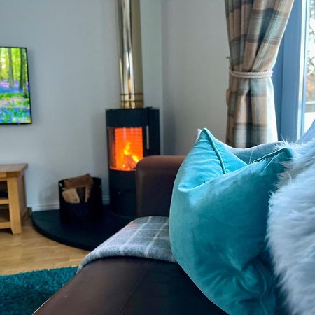 Bluebell Cottage With Hot Tub Балачулиш Екстериор снимка